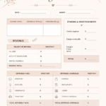 Planificateur de budget mensuel sur une table en bois avec stylos colorés